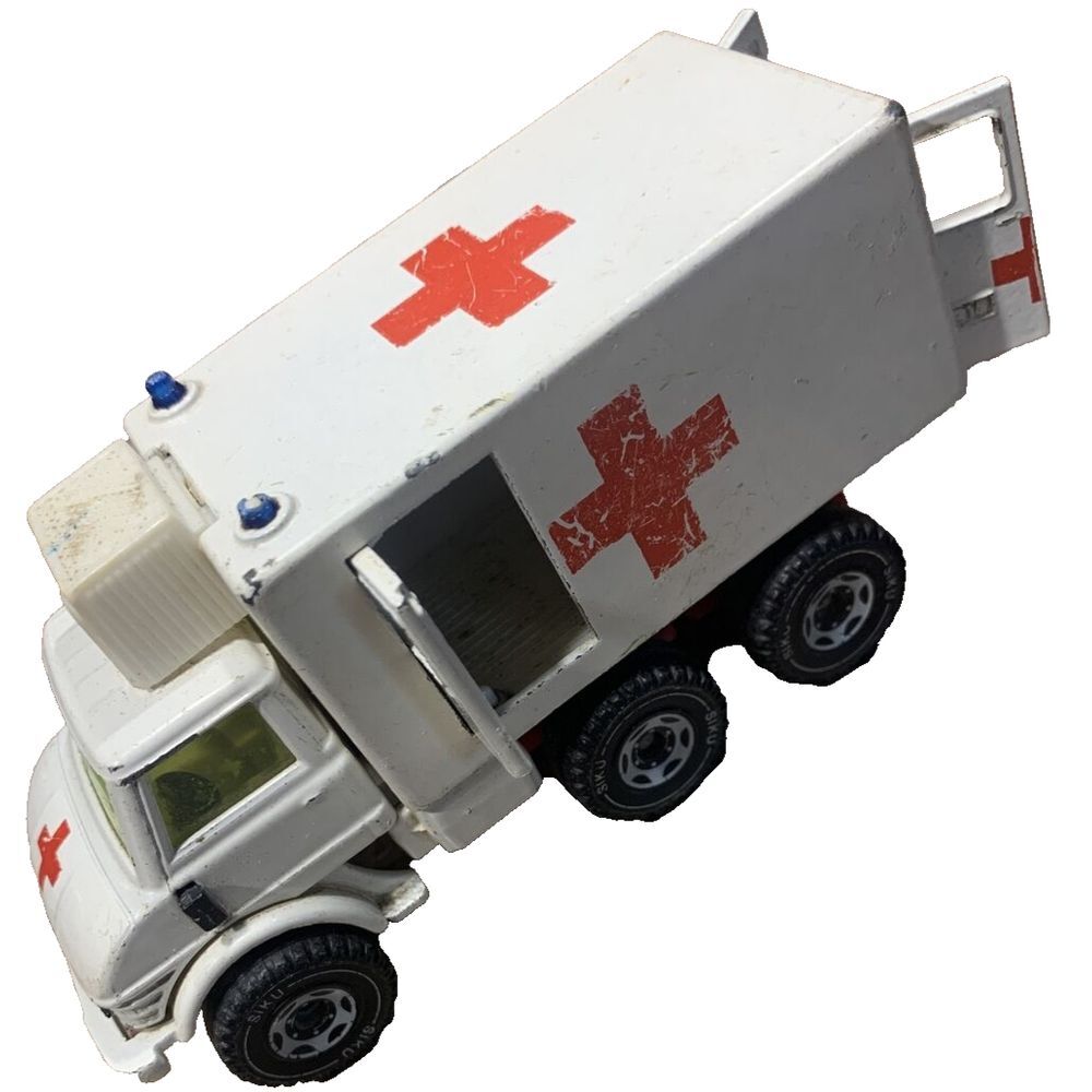 Vintage SIKU Unimog Mercedes First Aid Vehicle HH E-14 Doors Open Cool Unit VTG